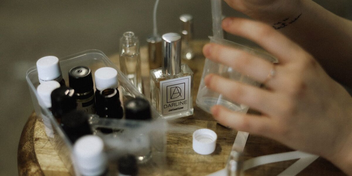 Московские парфюмеры — про нишевые бренды, аромат метро и цены духов