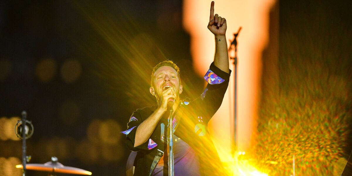Coldplay анонсировали новый альбом Music Of The Spheres и выпустила трек из него