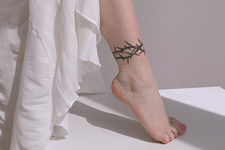 Нательные рисунки: татуировки артистки Polnalyubvi