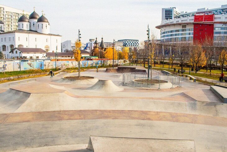 Быть как Тони Хоук: топ-6 бесплатных скейт-парков Москвы