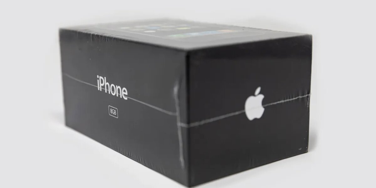 Неоткрытый iPhone первого поколения продали на аукционе за 190 тысяч долларов