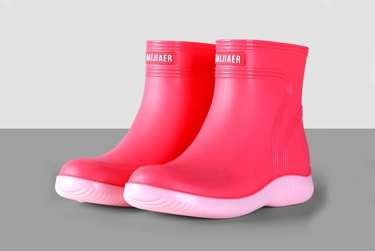 Сухим из воды: 7 пар резиновых сапог российских брендов, в которых ноги точно не промокнут