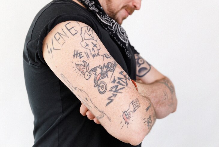Нательные рисунки: татуировки тату-мастера Бэна Клишевского