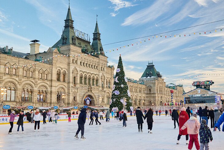 «ГУМ-Ярмарка», новые рестораны и открытые бассейны: как провести зиму в Москве