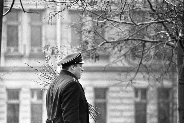 Весна в городе: посмотрите как ее встречали в Москве 60 лет назад