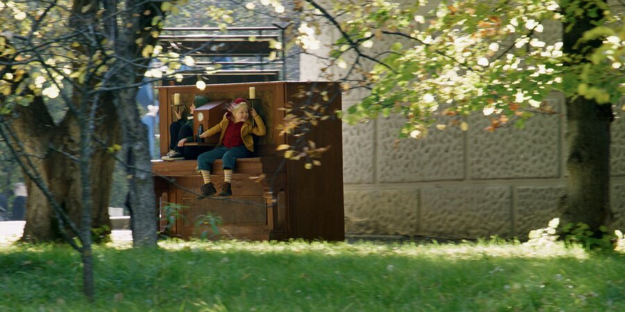 В прокат выходит фильм «Девочка Нина и похитители пианино» – The City