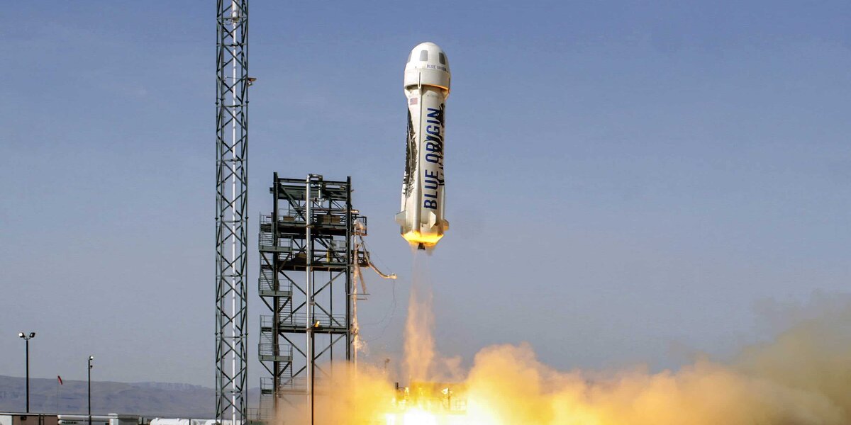 Компания миллиардера Джеффа Безоса продаст билет в космос на аукционе