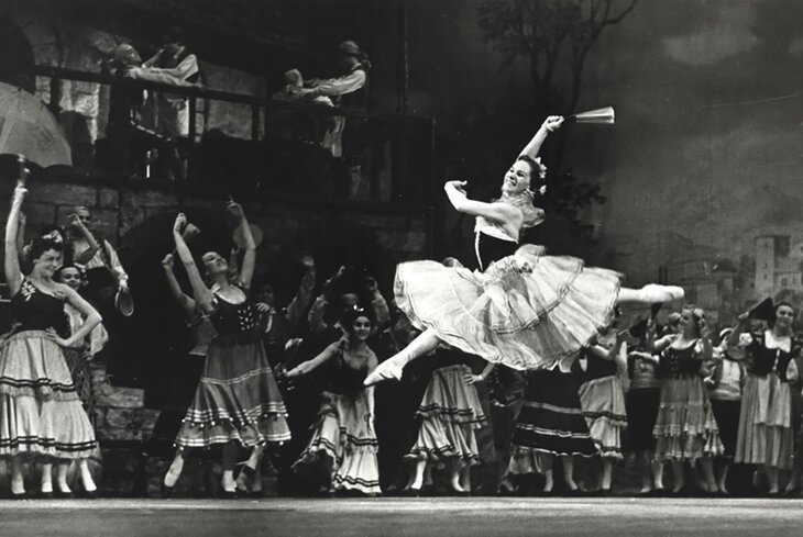 «Товарищ Лепешинская, ты бы лучше станцевала»: монолог балерины из спектакля к 9 мая