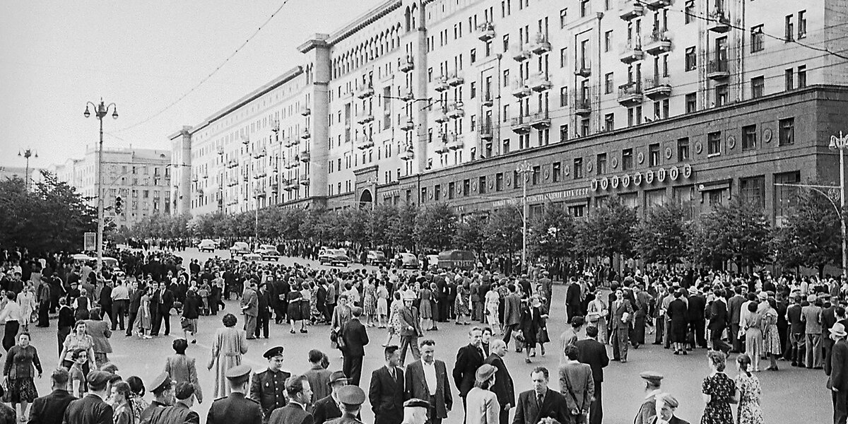 В Москве открылись уличные выставки об истории Дня Победы