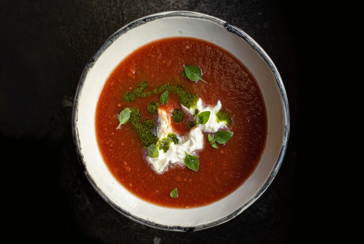 Гаспачо, чриантели и ахобланко: холодные супы в ресторанах Москвы