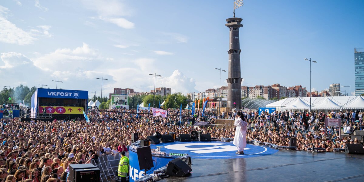 Петербургский фестиваль VK Fest перенесли на месяц
