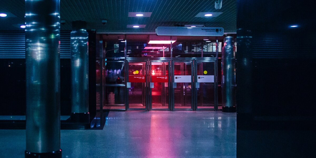 «Выхино» назвали лучшей станцией метро для необычного свидания
