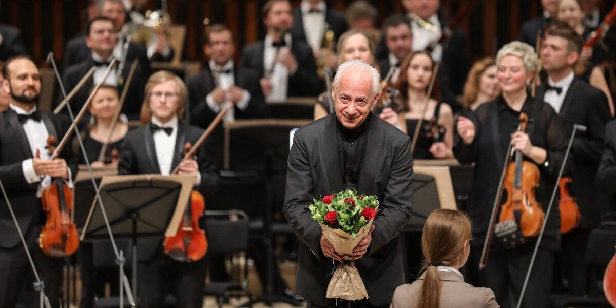 17 февраля в зале «Зарядье» Владимир Спиваков откроет цикл «Все симфонии Шостаковича»