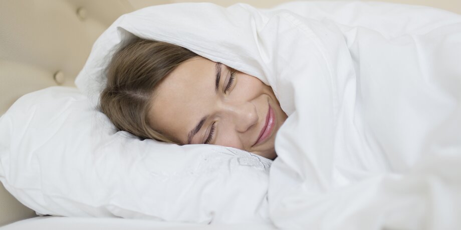 Как спать, чтобы высыпаться: нужные приложения и советы слипхакеров