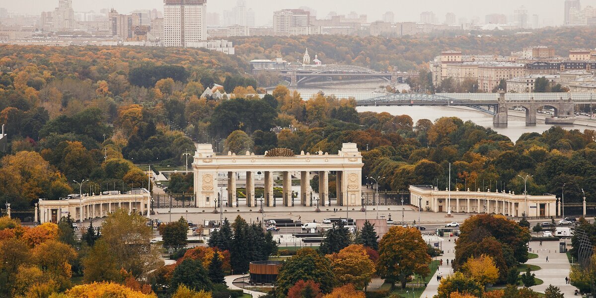 В Парке Горького обновили главный фонтан
