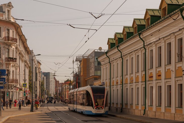 Фотографии летней Москвы в лучах солнца