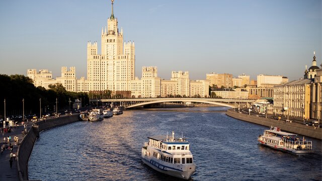 Мастер-классы по йоге, танцам и макияжу: как отметить День Москвы-реки