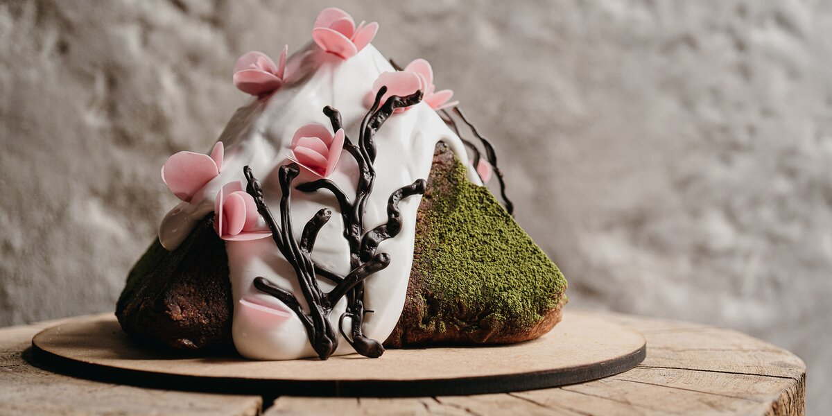 Яйцо фаберже и ангельский кекс: 8 необычных пасхальных десертов из московских ресторанов