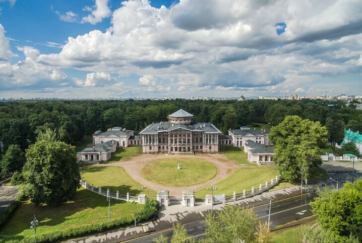 Стали известны московские усадьбы, где можно устроить пикник