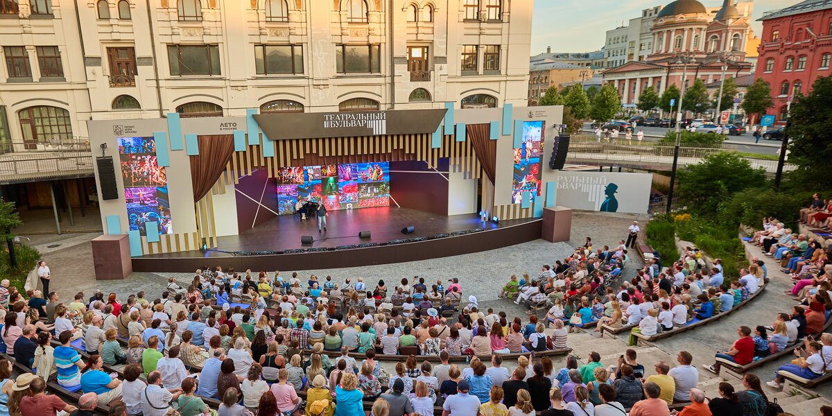 «Театральный бульвар»: какие спектакли смотреть до конца фестиваля в Москве