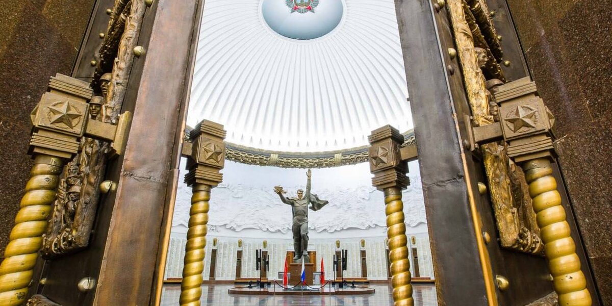 Экскурсии в Москве: 10 самых необычных — с роботом-гидом, органом и тыквами