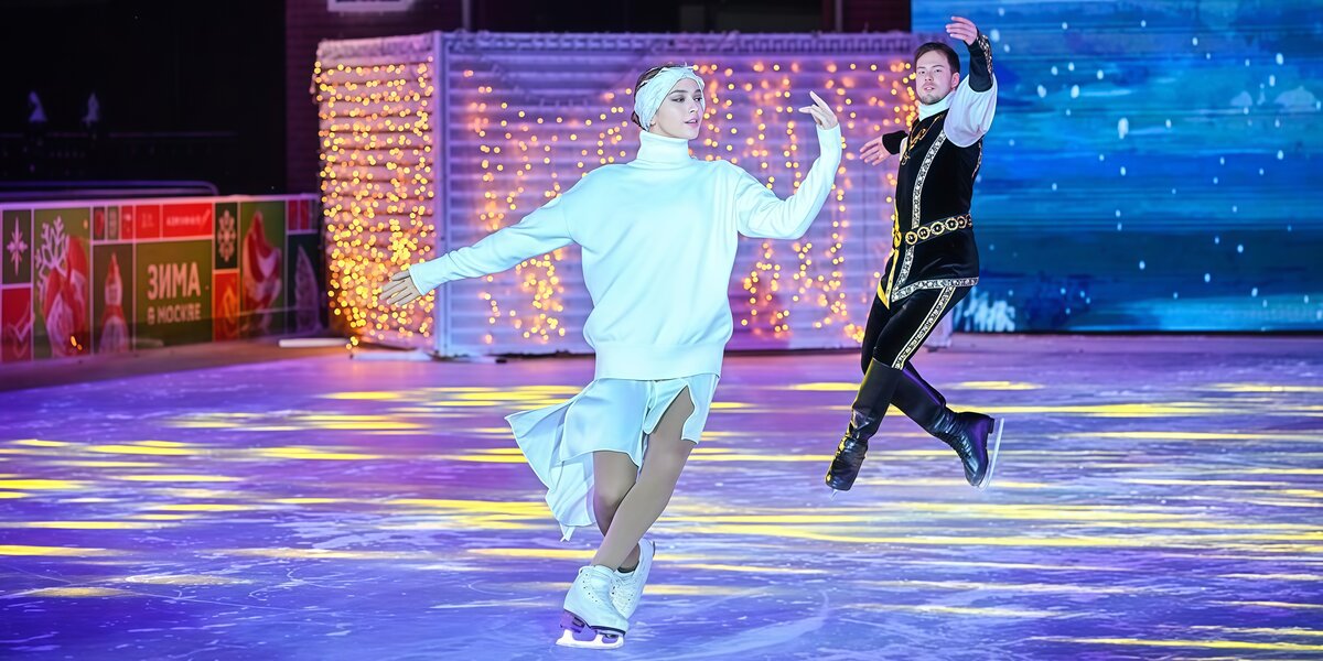 Куда сходить на выходных: ледовое шоу «Лебединое озеро» пройдет на площади Революции 17 и 18 января