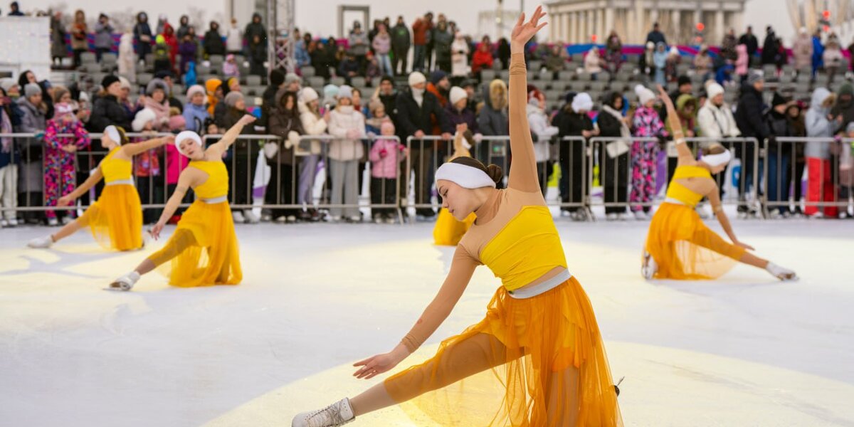 «Лебединое озеро»: ледовое шоу пройдет на катке ВДНХ