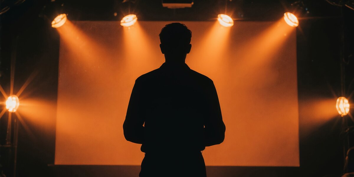 Стендап в Москве: в феврале в театре «Шалом» пройдет первый актерский юмористический вечер