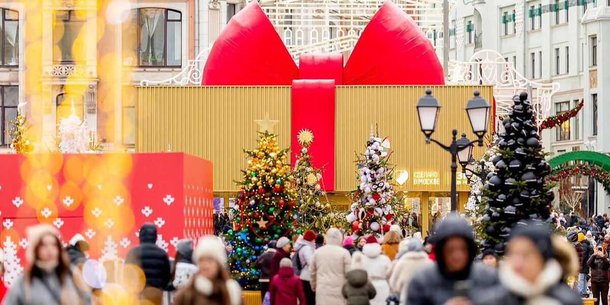 Как отдыхаем в декабре — 2025 в России: новогодние праздники, будние и выходные дни