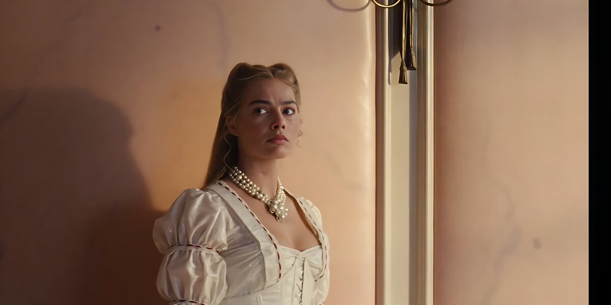 «Грозовой перевал»: посмотрите новый трейлер фильма с Марго Робби и Джейкобом Элорди