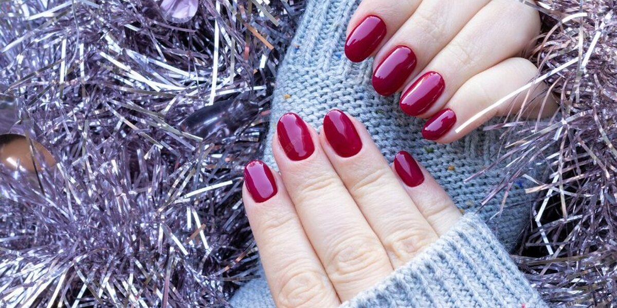 Новогодний маникюр 2026 — фото, дизайн, идеи