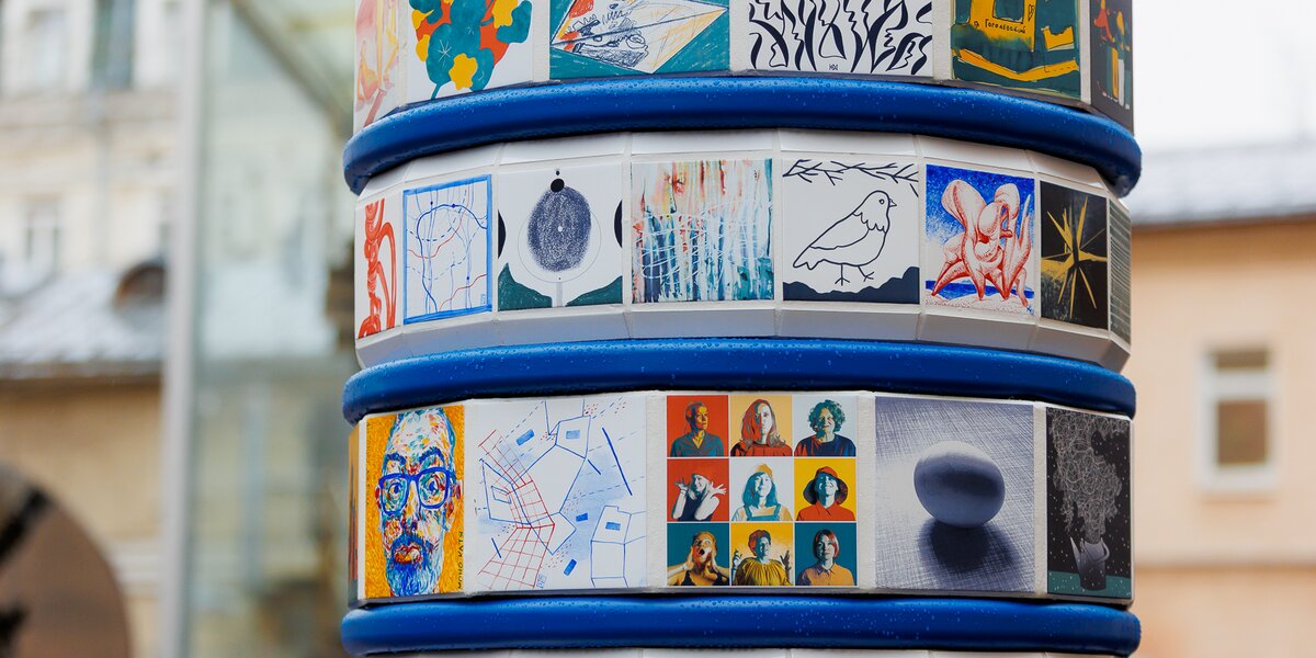 Бумажный кораблик и алфавитяне: где искать арт-объекты фестиваля «Здесь и сейчас» в Москве