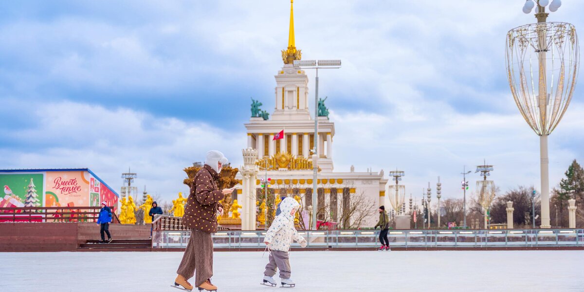 Куда сходить зимой: на ВДНХ появился новый «Согревающий маршрут»