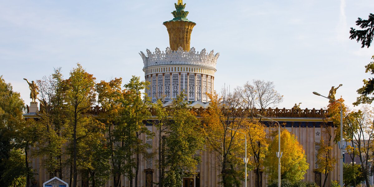 Бесплатная экскурсия пройдет на ВДНХ ко Дню переводчика