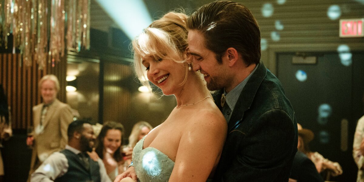 8 зарубежных фильмов ноября: комедия студии А24, каннский призер и триллер с Робертом Паттинсоном