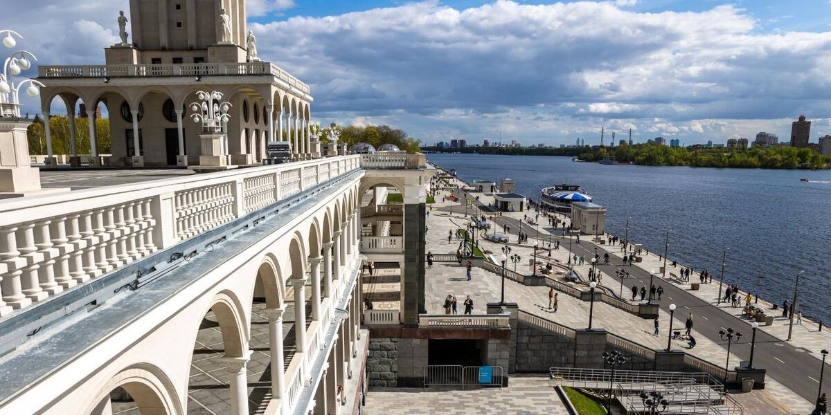Смотровые площадки Москвы: с мая на Северном речном вокзале начнутся экскурсии с выходом на террасу