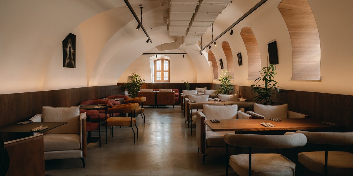 Ресторан «Своды»: вкус без конфликта. Прочитайте рецензию гастрокритика на новое место в Москве