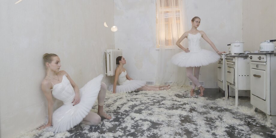 Выставка «Я, Майя Плисецкая»: 6 инсталляций о судьбе балерины