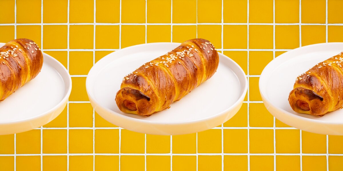 Вкусные сосиски в тесте: топ вариантов из пекарен Москвы