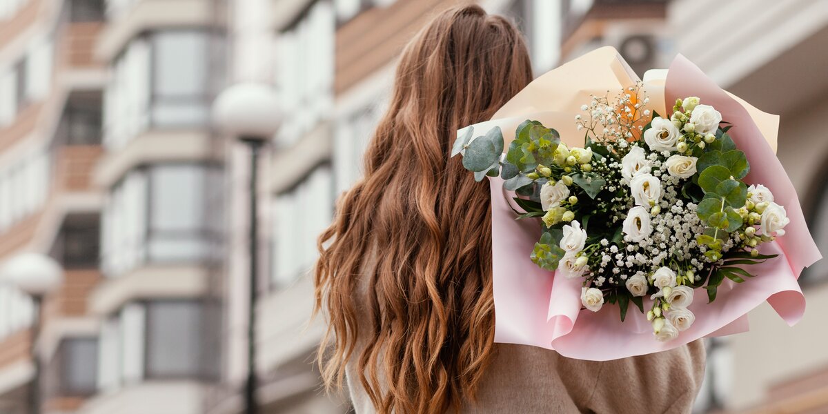 8 марта в 2026 году: сценарий, песни, подарки на праздник