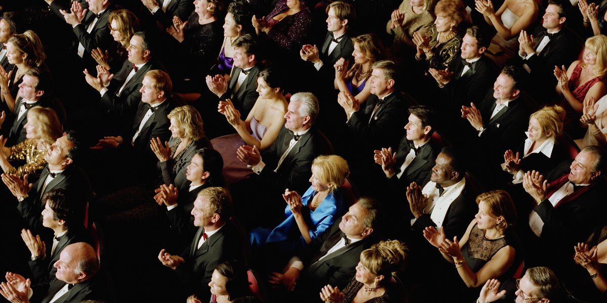 8 главных театральных премьер в московских театрах: Юра Борисов на сцене МХТ и «Чайка» Кончаловского