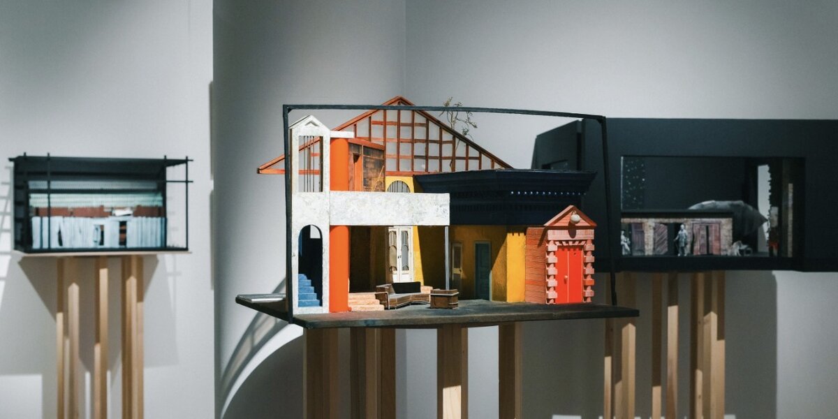 «Современнику» — 70 лет. Собрали топ-5 макетов к легендарным спектаклям театра с новой выставки