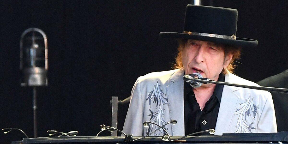 Черновики Боба Дилана продали за полмиллиона долларов