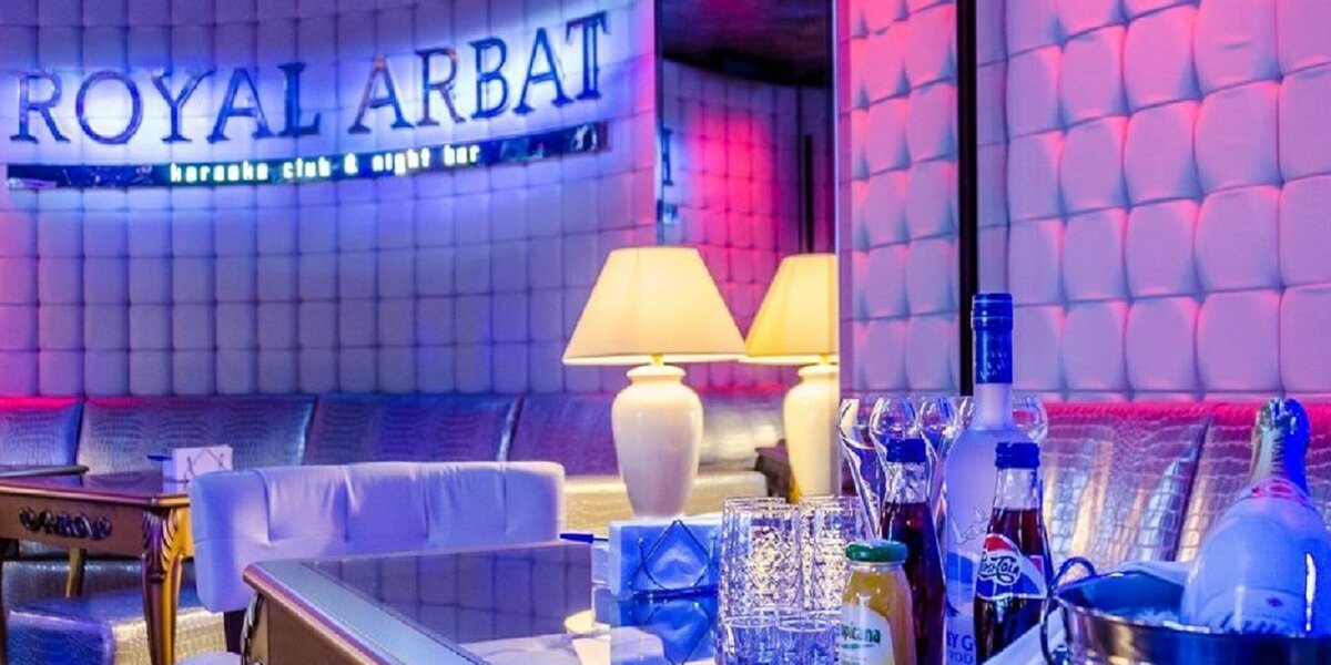 Караоке-клуб Royal Arbat могут оштрафовать на 1 миллион рублей. Он работал после полуночи