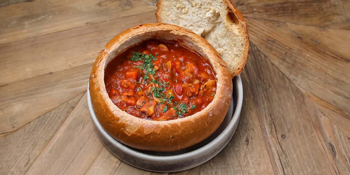 Блюдо недели – суп айнтопф из ресторана Krombacher