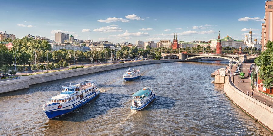Фото: Вечер на Москва реке. Фотограф путешественник Владимир Лебедев. Город. Фот