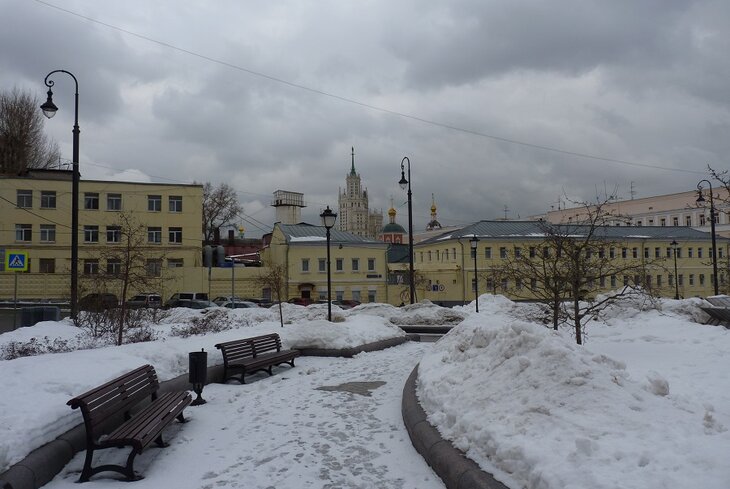 Самые красивые скверы Москвы для прогулок зимой