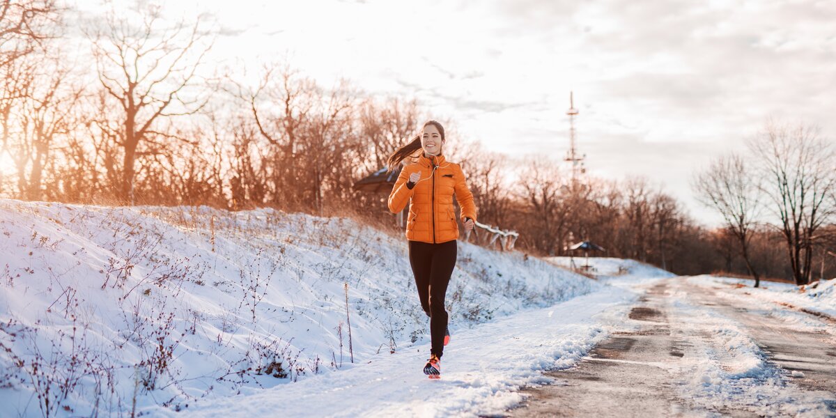 Как бегать в холод: 7 важных правил от фитнес-тренера