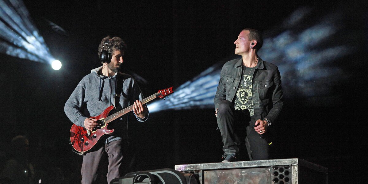Linkin Park выпустили неизданный трек, записанный с Честером Беннингтоном