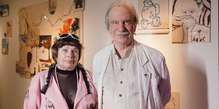 Пенсионеры объединились с современными художниками на «Выставке Клавдии Семеновны»